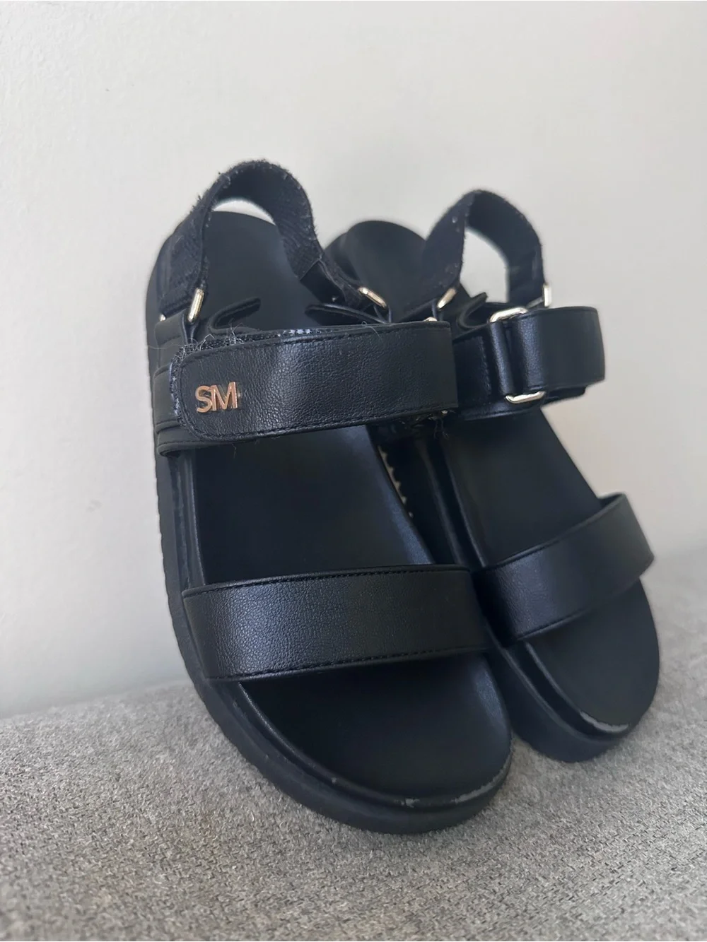 Steve Madden Black Sandals